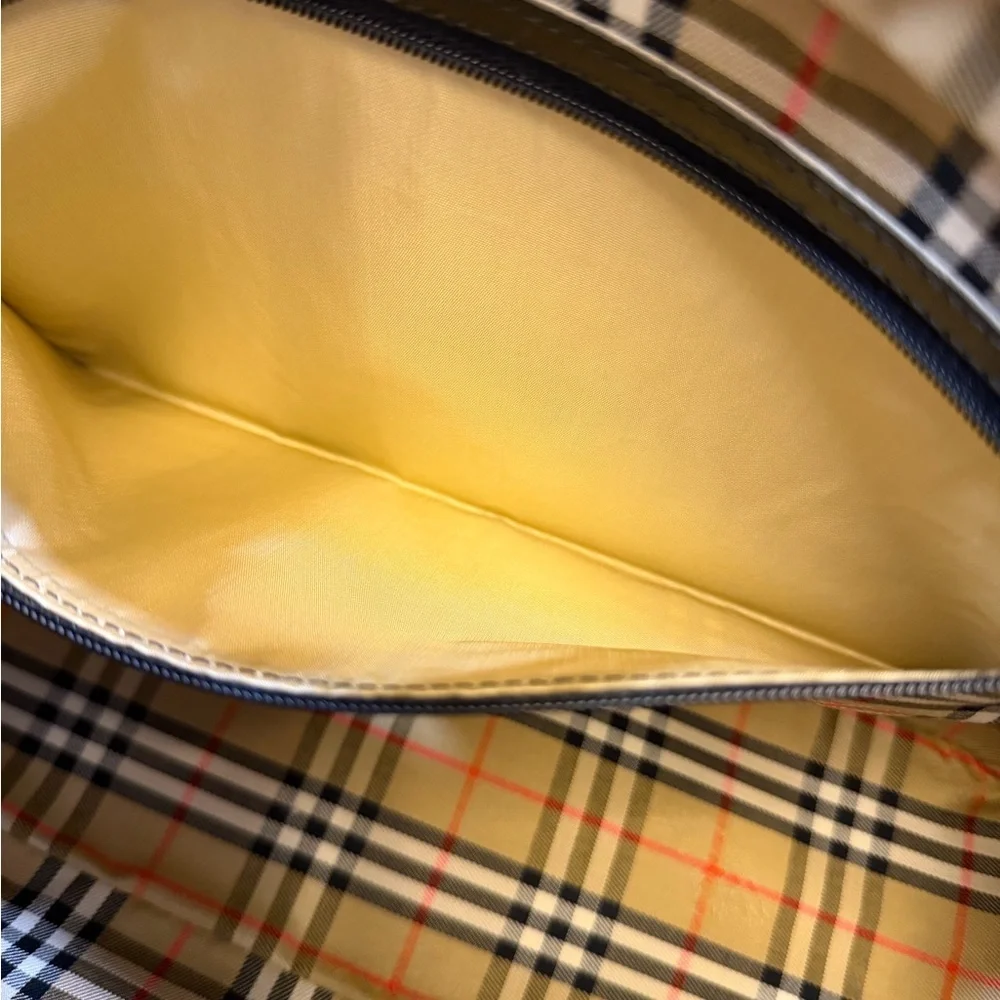 Burberry Black Leather Nova Check Mini Boston Bag - 32cm - Picture 11 of 12